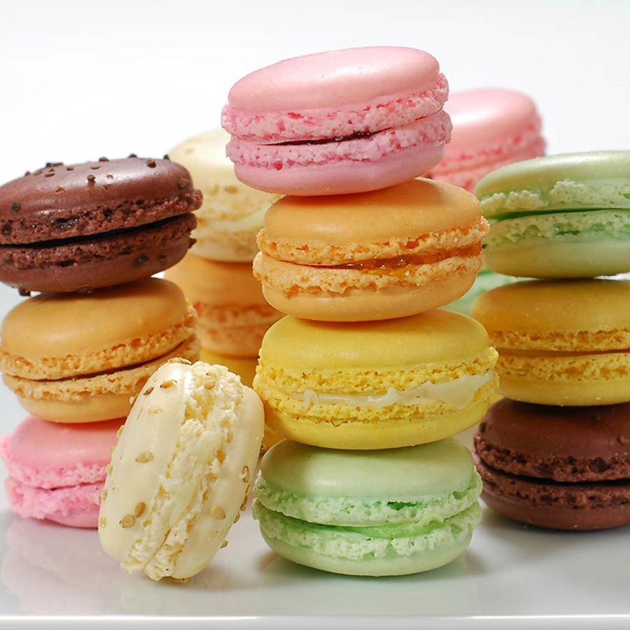 gourmetimports.com - French Almond Macaroons - French Favorites