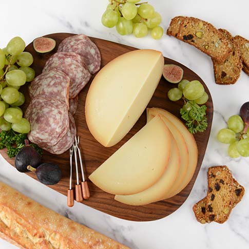 Smoked Provolone Fiaschetto Photo [1]