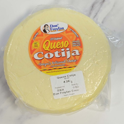 Queso Botanero with Cilantro and Jalapeno Photo [1]