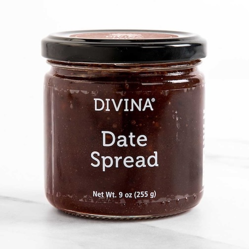 Retail Date Spread Photo [1]